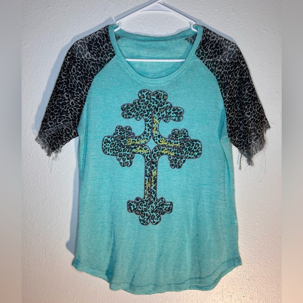 Dream Love Cross Shirt Size L Large
